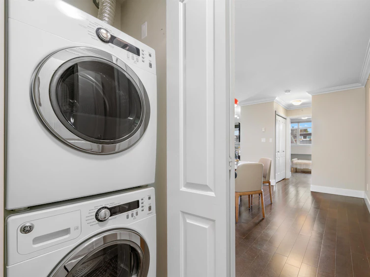 404-2665 W Broadway Street, Vancouver, BC, V6K 2G2 - 29