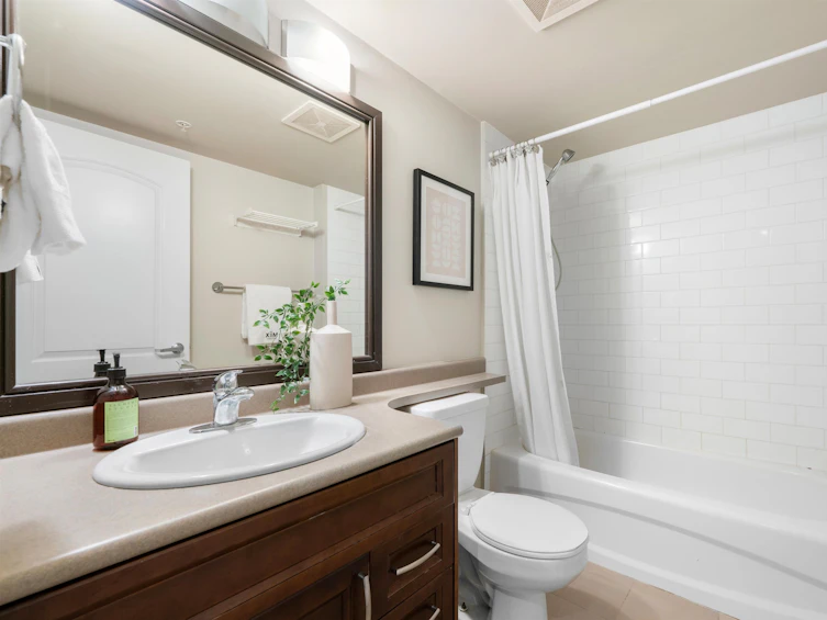 404-2665 W Broadway Street, Vancouver, BC, V6K 2G2 - 31