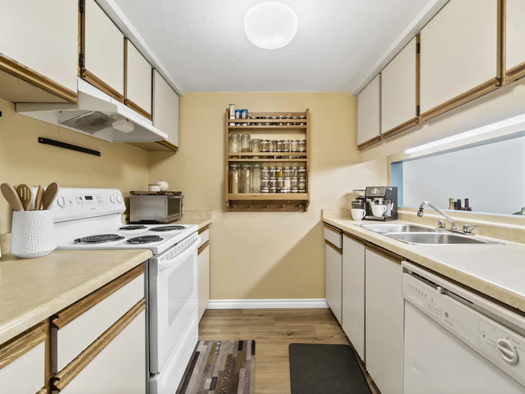 5-365 Ginger Drive, New Westminster, BC, V3L 5L5 - 11