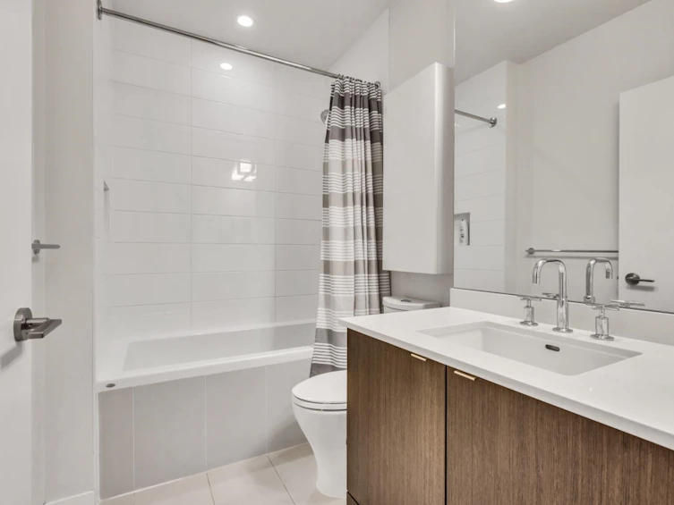 1801-111 E 1st Avenue, Vancouver, BC, V6A 0E9 - 19