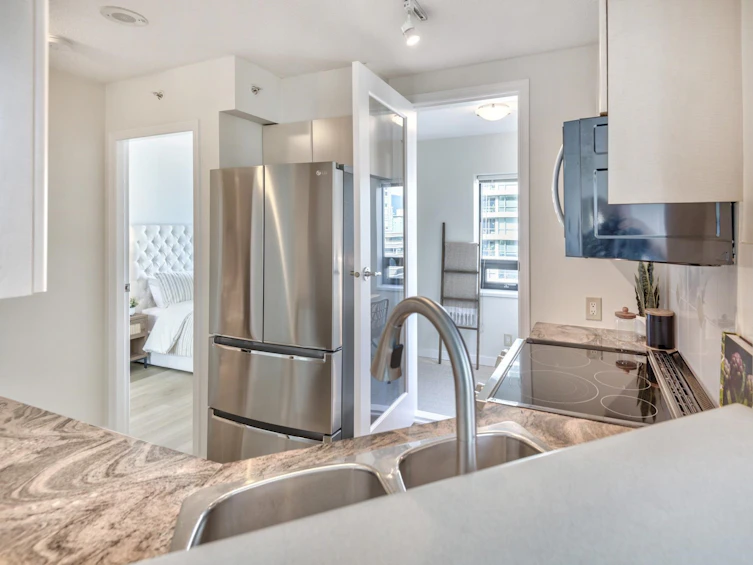 710-1367 Alberni Street, Vancouver, BC, V6E 4R9 - 12