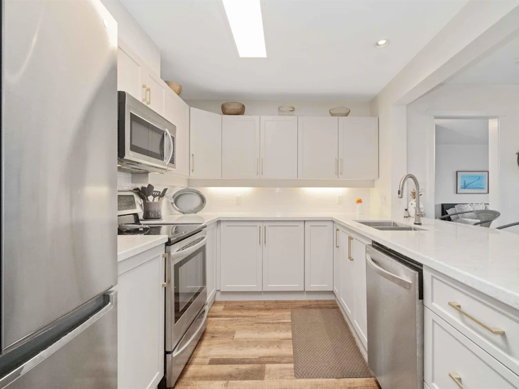 308-15 Smokey Smith Place, New Westminster, BC, V3L 5V7 - 12