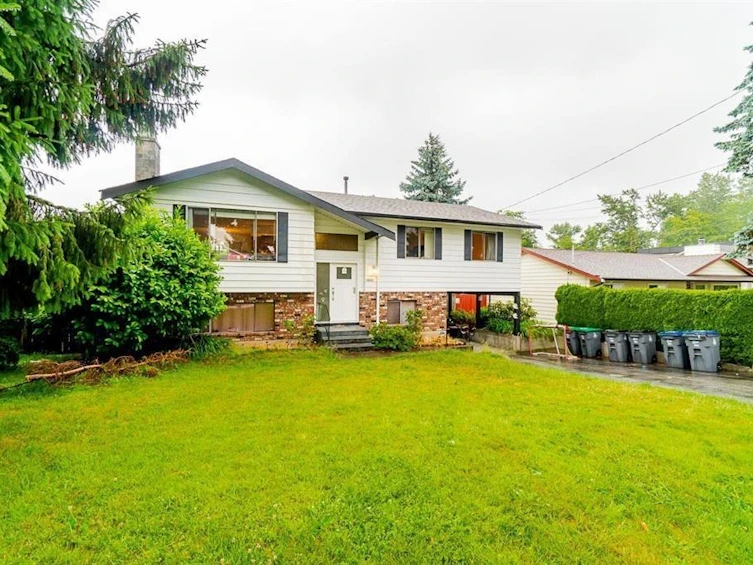 14335 Gladstone Drive, Surrey, BC, V3R 6W6