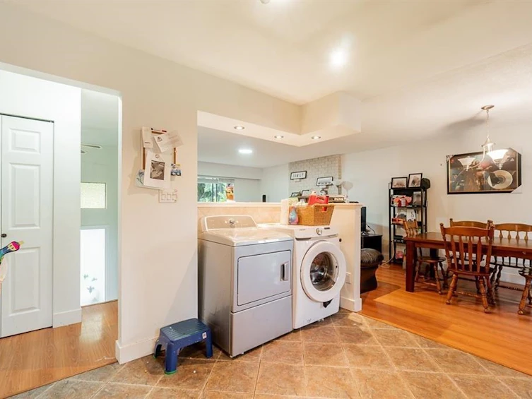 14335 Gladstone Drive, Surrey, BC, V3R 6W6 - 11