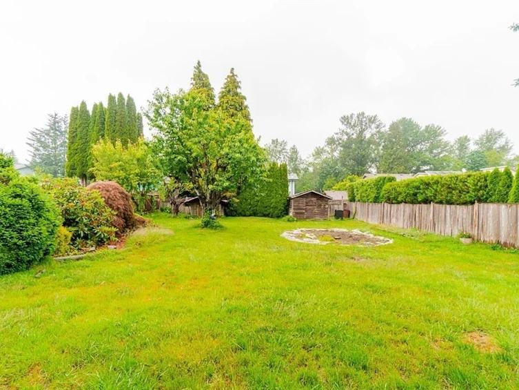 14335 Gladstone Drive, Surrey, BC, V3R 6W6 - 16
