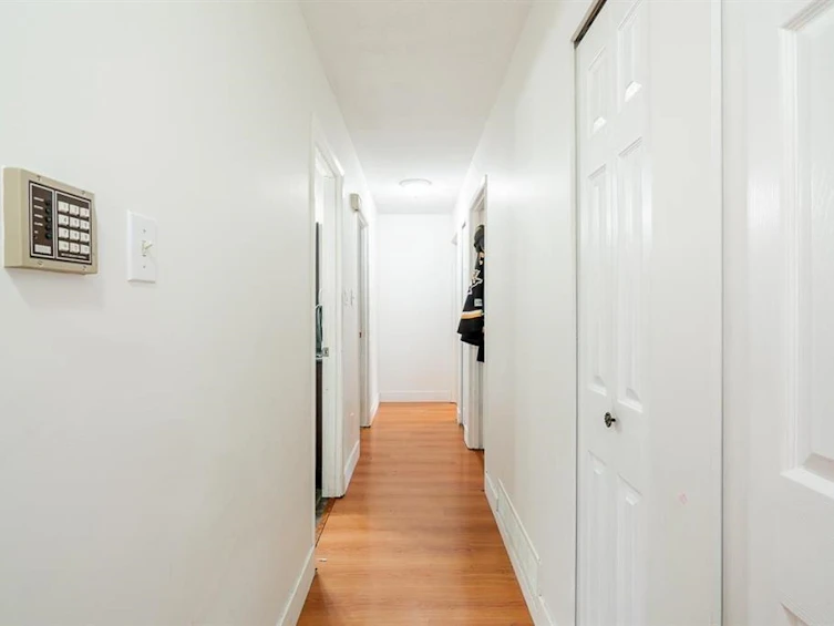14335 Gladstone Drive, Surrey, BC, V3R 6W6 - 20
