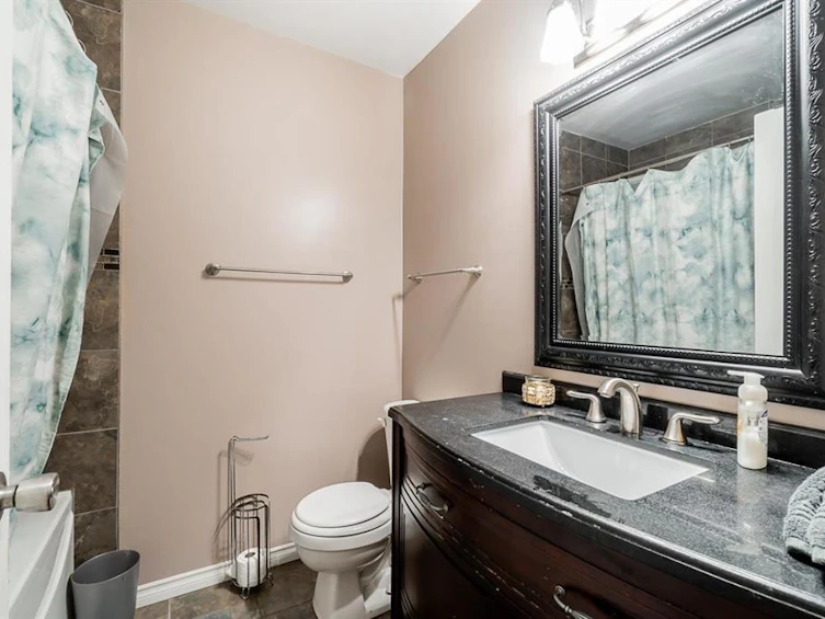 14335 Gladstone Drive, Surrey, BC, V3R 6W6 - 28