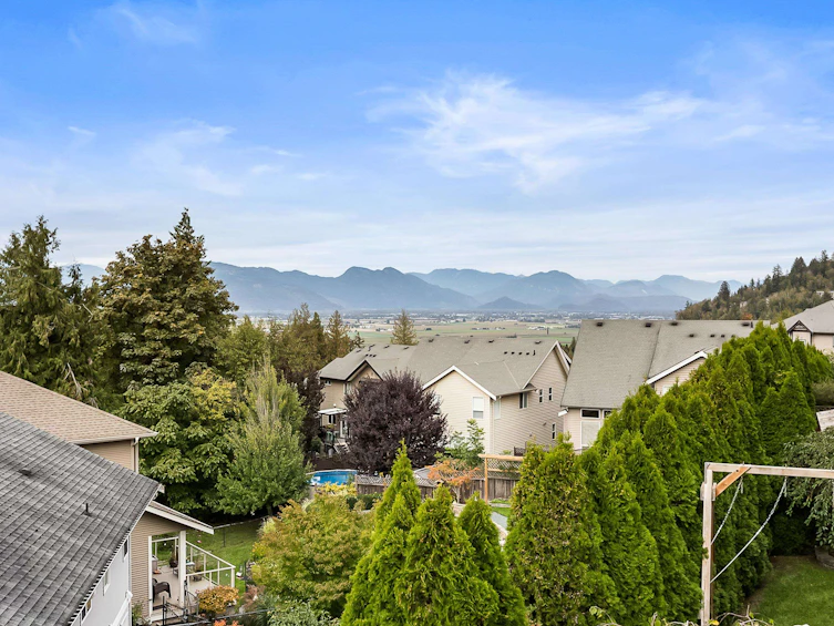 5695 Kestrel Drive, Chilliwack, BC, V2R 0E7 - 3
