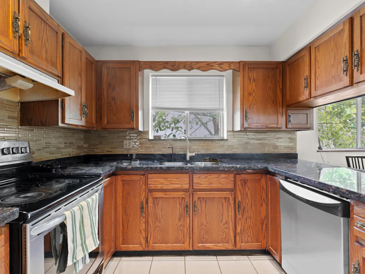 4221 Barker Avenue, Burnaby, BC, V5G 3C3 - 7