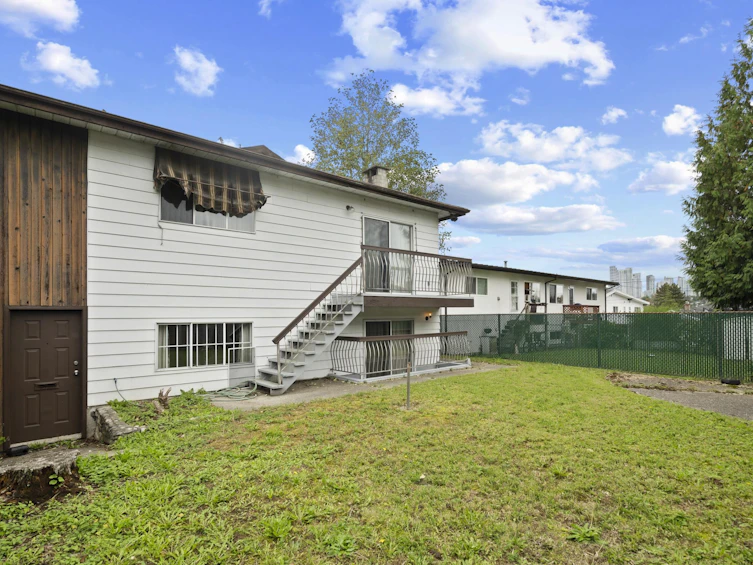 4221 Barker Avenue, Burnaby, BC, V5G 3C3 - 23