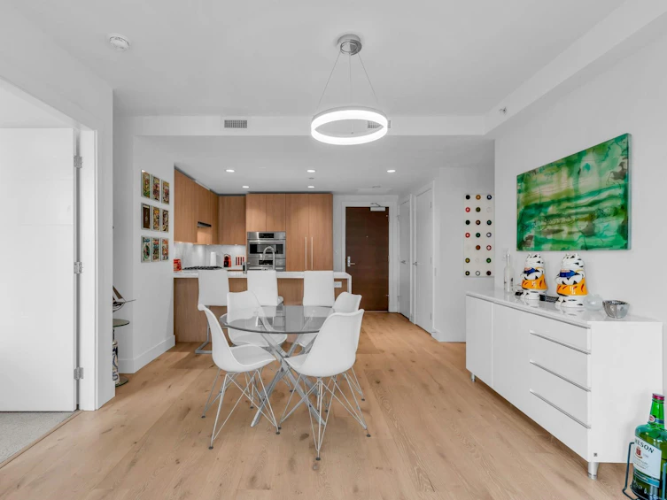 302-2707 Library Lane, North Vancouver, BC, V7J 0C6 - 11