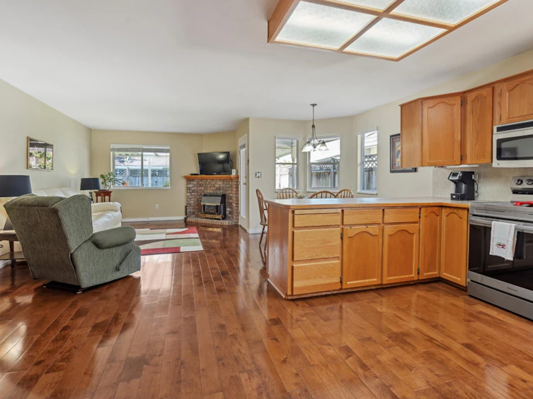 5262 Laburnum Park Place, Delta, BC, V4K 4S6 - 4