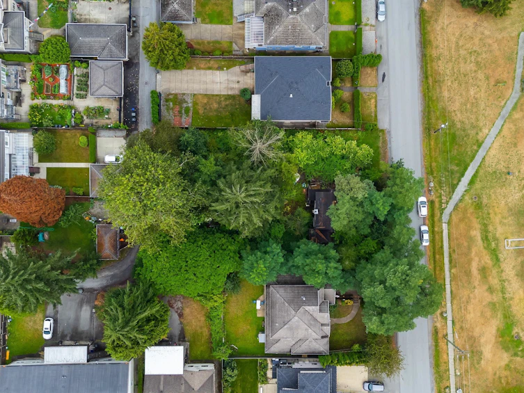 6339 Dufferin Avenue, Burnaby, BC, V5H 3S9 - 2