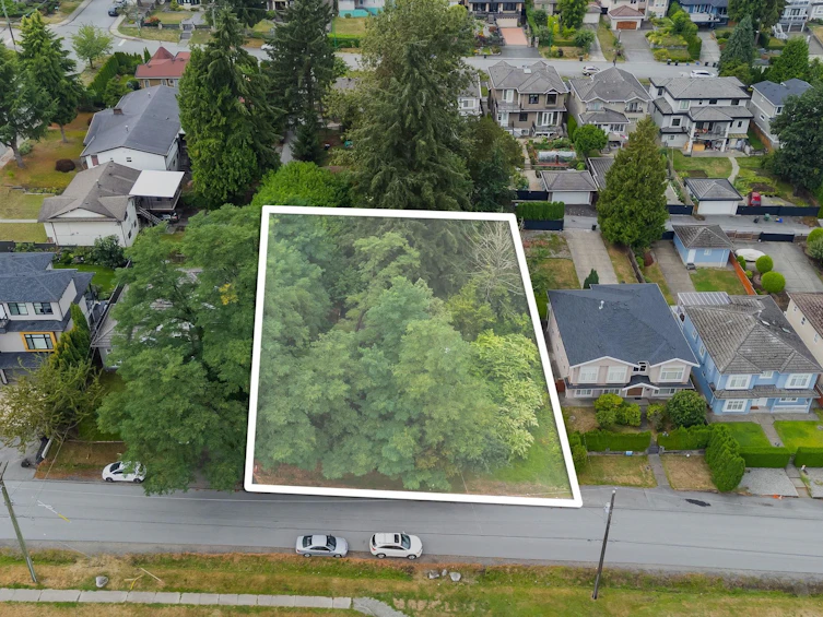 6339 Dufferin Avenue, Burnaby, BC, V5H 3S9 - 3