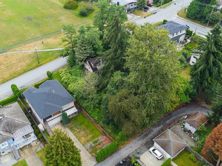 6339 Dufferin Avenue, Burnaby, BC, V5H 3S9 - 7