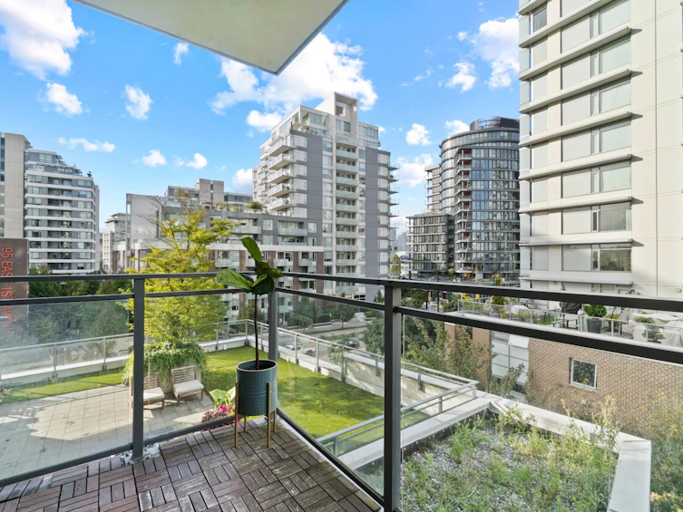 611-111 E 1st Avenue, Vancouver, BC, V6A 0E9 - 18