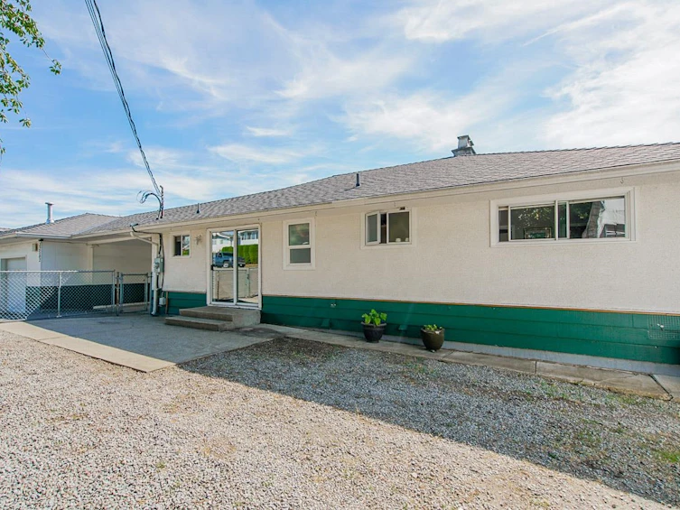 32582 Fleming Avenue, Mission, BC, V2V 2G9 - 4