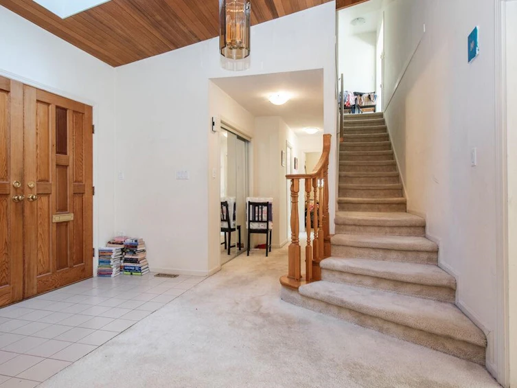 2035 Hill Drive, North Vancouver, BC, V7H 2N1 - 2