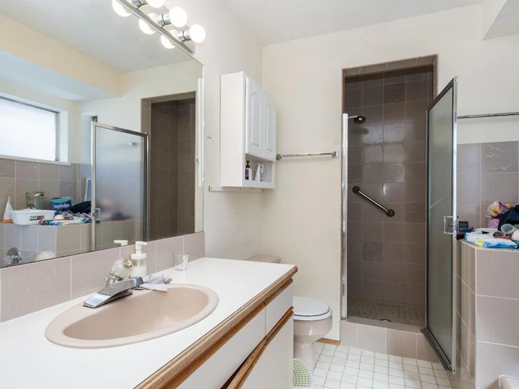 2035 Hill Drive, North Vancouver, BC, V7H 2N1 - 18