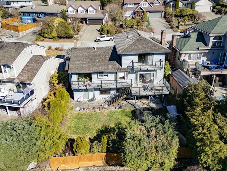 2035 Hill Drive, North Vancouver, BC, V7H 2N1 - 31