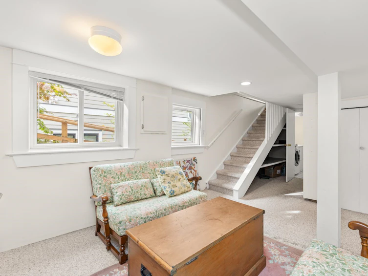 835 East 31st Avenue, Vancouver, BC, V5V 2X2 - 23