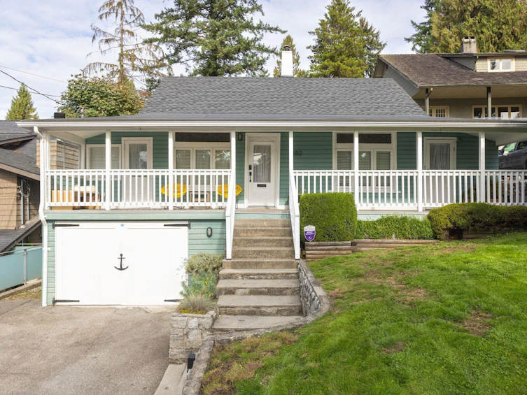 4652 Strathcona Road, North Vancouver, BC, V7G 1G3