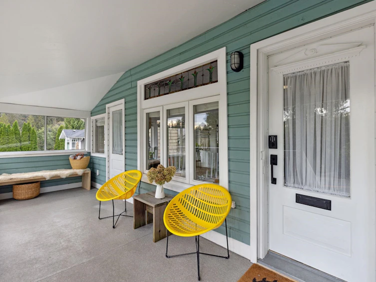 4652 Strathcona Road, North Vancouver, BC, V7G 1G3 - 2