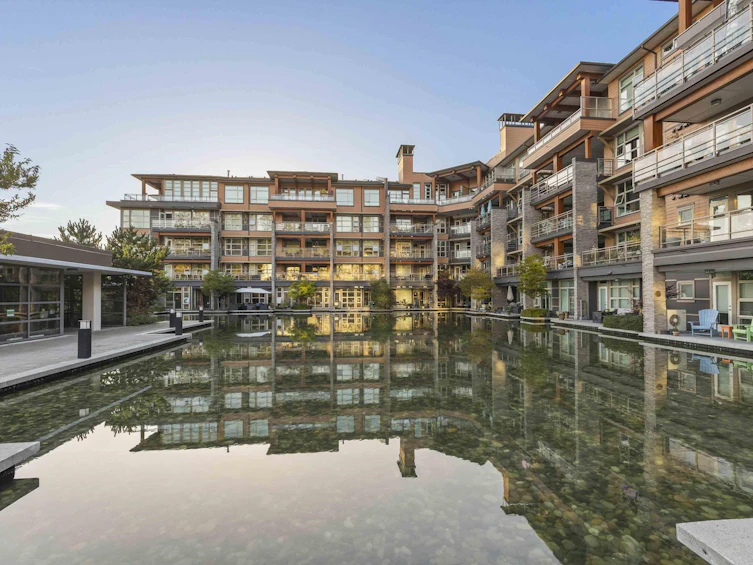 105-3602 Aldercrest Road, North Vancouver, BC, V7G 0A2 - 25