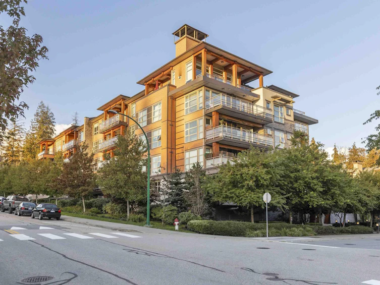105-3602 Aldercrest Road, North Vancouver, BC, V7G 0A2 - 30
