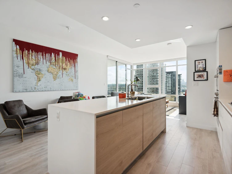 1106-2085 Skyline Court, Burnaby, BC, V5C 0M6 - 3