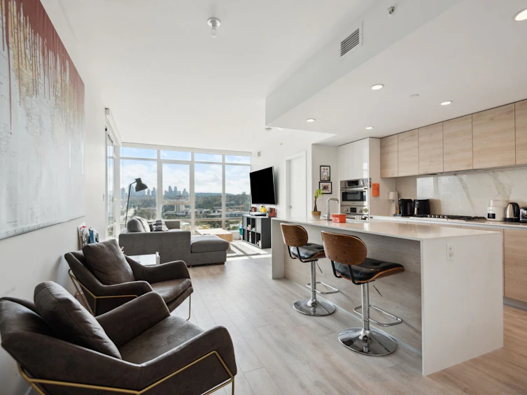 1106-2085 Skyline Court, Burnaby, BC, V5C 0M6 - 5