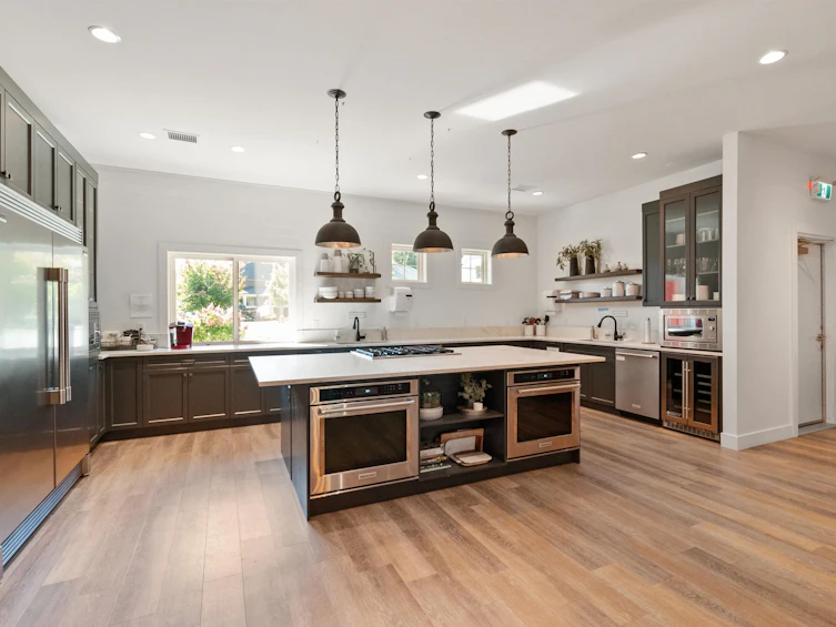 43296 Water Mill Way, Cultus Lake, BC, V2R 0Z4 - 33