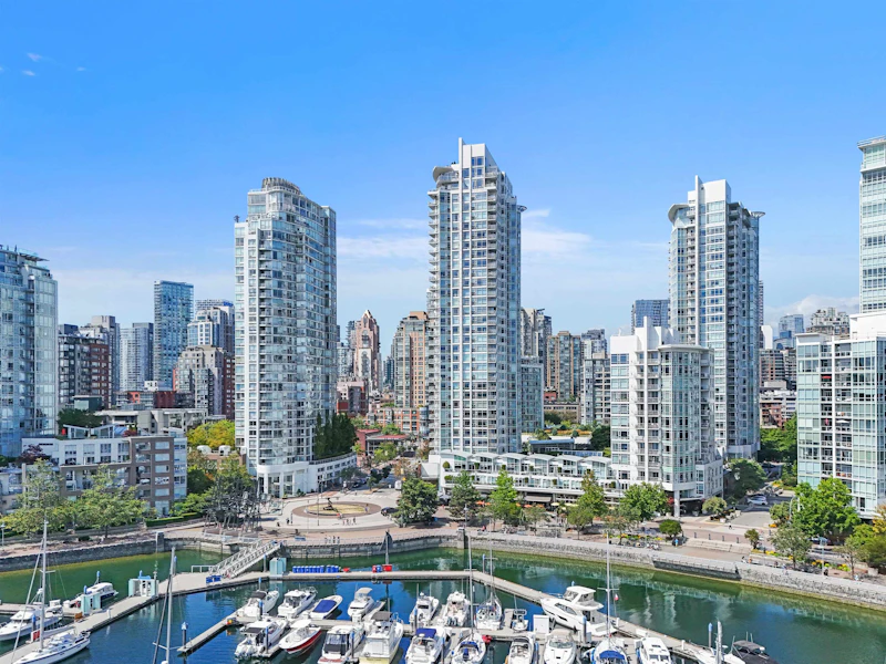 2907 - 1199 Marinaside Crescent, Vancouver BC V6Z 2Y2