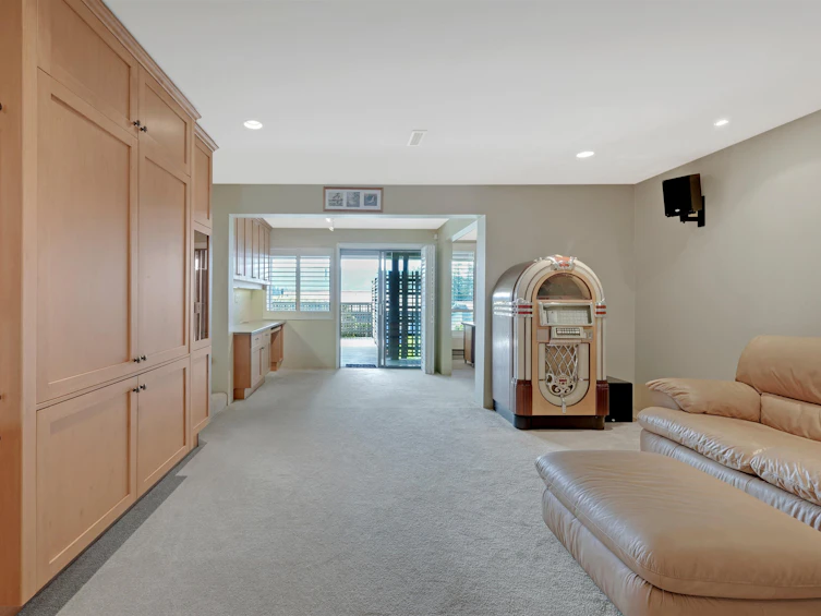 4675 Strathcona Road, North Vancouver, BC, V7G 1G7 - 28