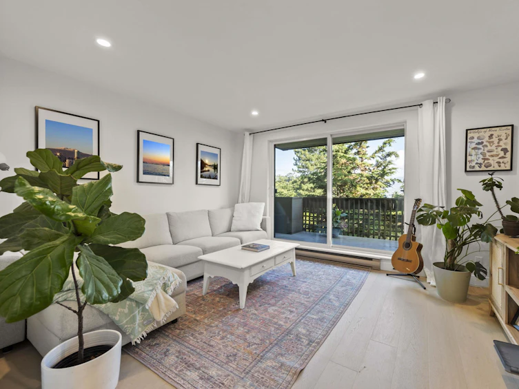 201-2458 York Avenue, Vancouver, BC, V6K 1E1 - 7