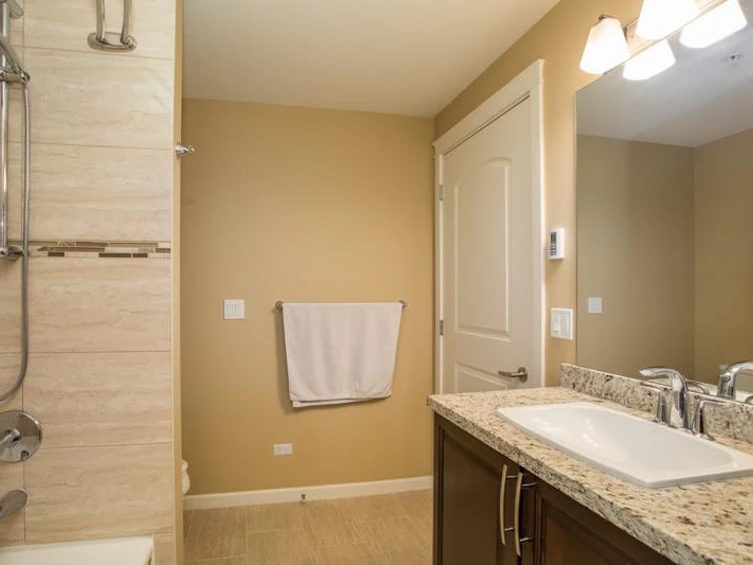 312-12655 190a Street, Pitt Meadows, BC, V3Y 0E9 - 19