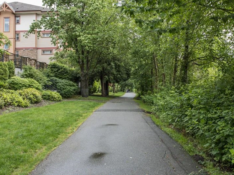 312-12655 190a Street, Pitt Meadows, BC, V3Y 0E9 - 31