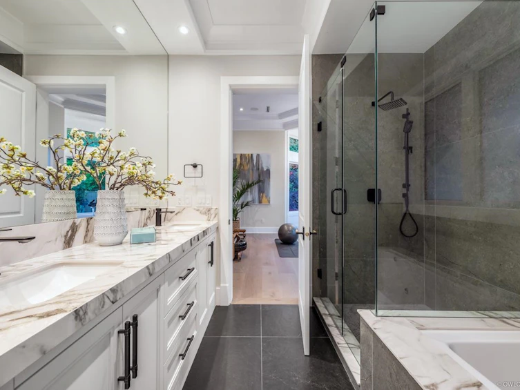 7680 Glacier Crescent, Richmond, BC, V7A 1L5 - 30