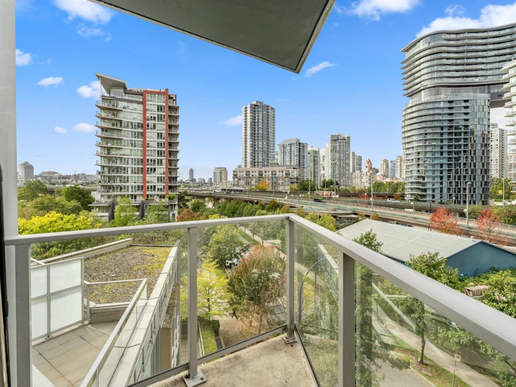 607-918 Cooperage Way, Vancouver, BC, V6B 0A7 - 24