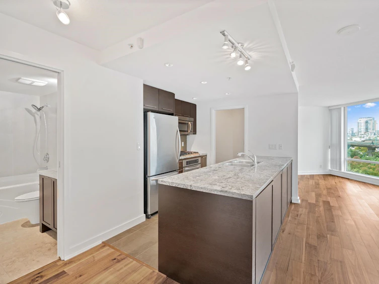 607-918 Cooperage Way, Vancouver, BC, V6B 0A7 - 25