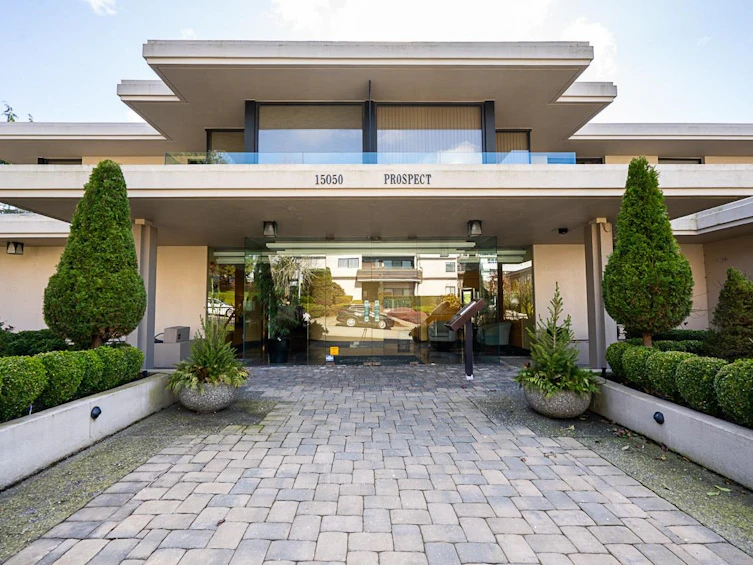 101-15050 Prospect Avenue, Surrey, BC, V4B 2B4