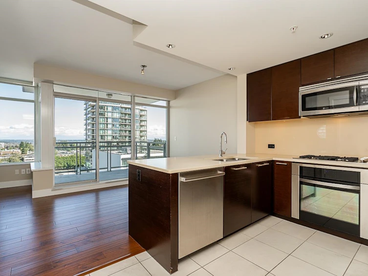 806-1473 Johnston Road, Surrey, BC, V4B 0A2 - 5
