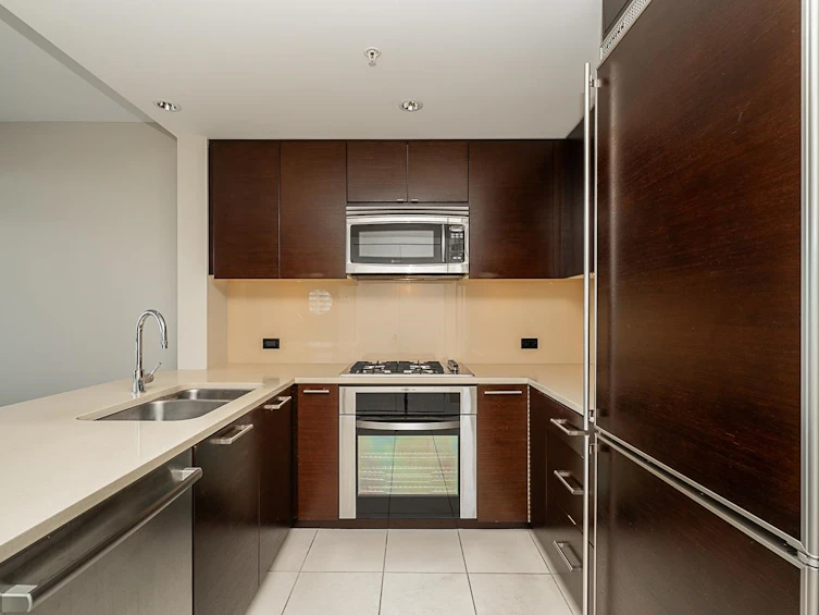 806-1473 Johnston Road, Surrey, BC, V4B 0A2 - 6