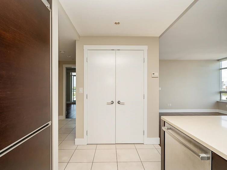 806-1473 Johnston Road, Surrey, BC, V4B 0A2 - 7