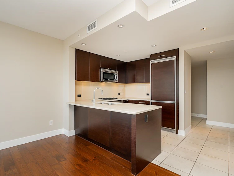 806-1473 Johnston Road, Surrey, BC, V4B 0A2 - 9