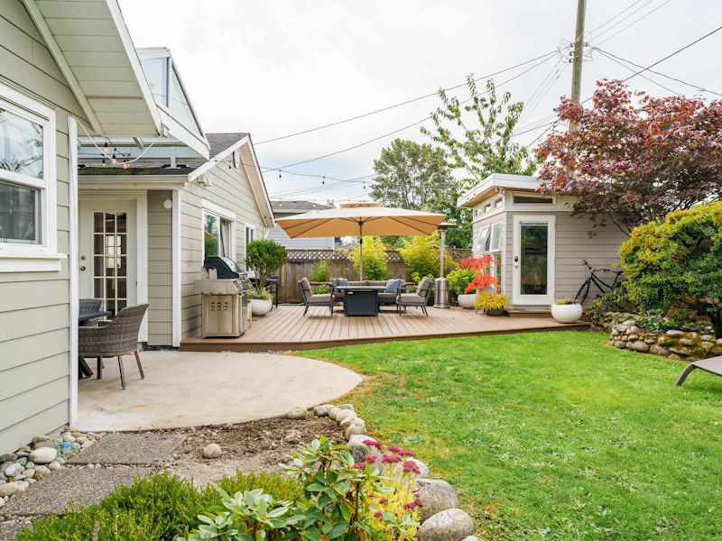 1355 Tatlow Avenue, North Vancouver BC V7P 2Z5