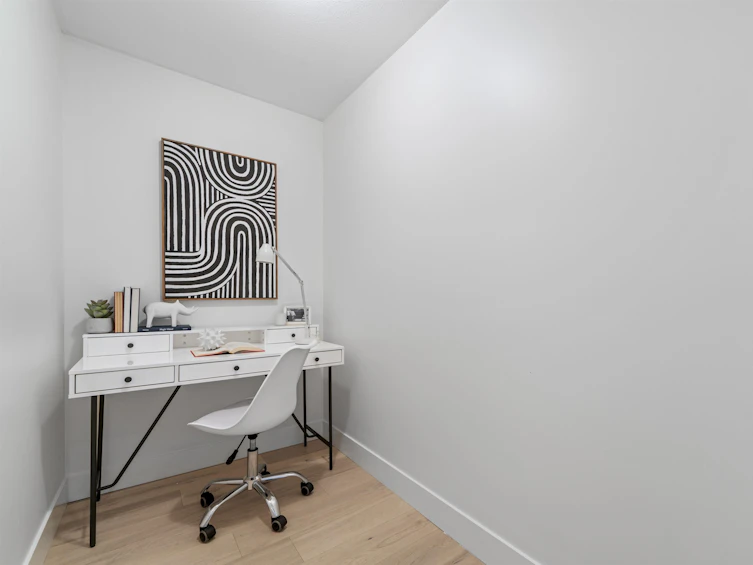 303-1530 West 8th Avenue, Vancouver, BC, V6J 5M6 - 25