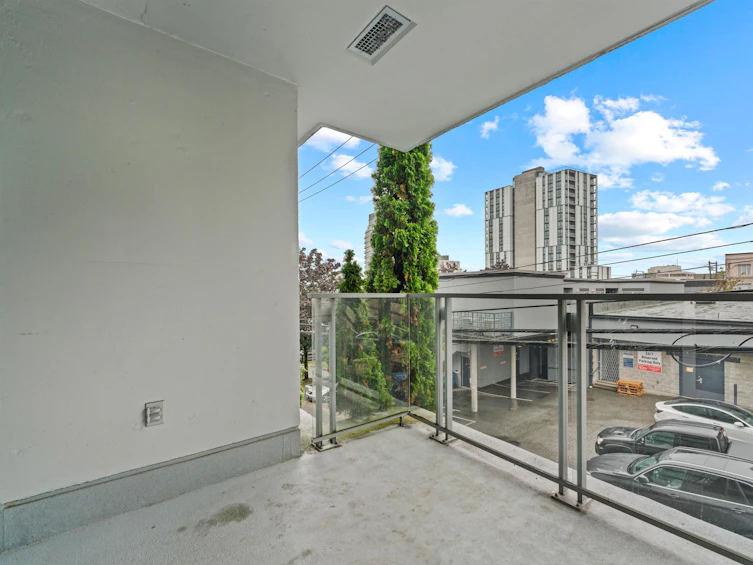 303-1530 West 8th Avenue, Vancouver, BC, V6J 5M6 - 29