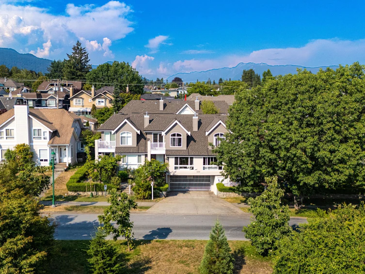2-250 E Keith Road, North Vancouver, BC, V7L 1V5 - 34