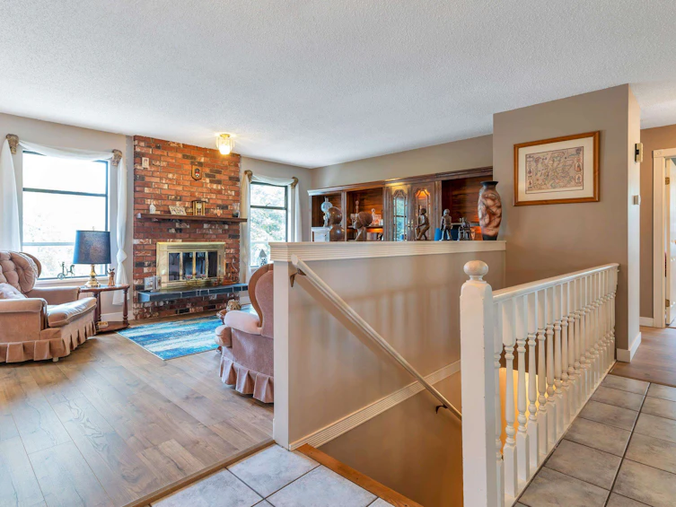 2 Noble Court, Port Moody, BC, V3H 3Z5 - 6